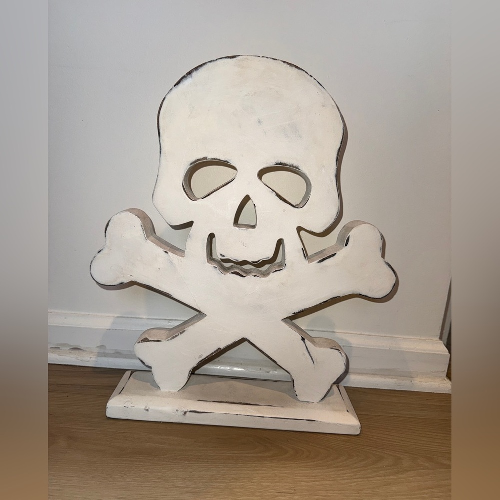 White Skull and Crossbones Decor